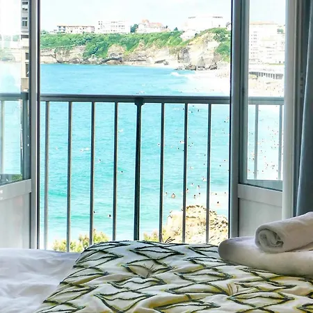 Beachview Keyweek Beachfront Renovated With Parking In Apartment Biarritz