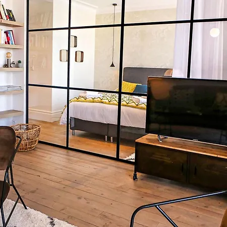Apartment Beachview Keyweek Beachfront Renovated With Parking In Biarritz